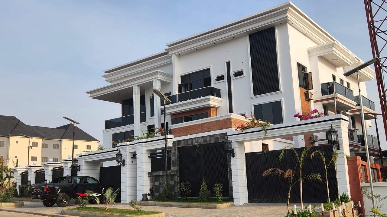 Tnmax Hotel Abuja
